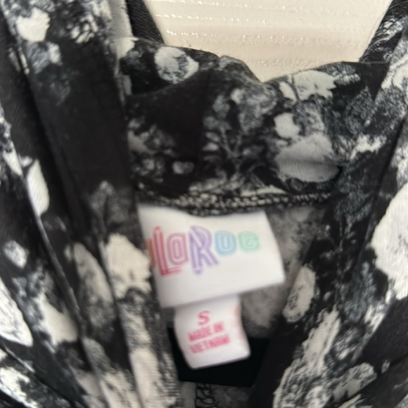 Lularoe Amber Hoodie - Picture 3 of 7